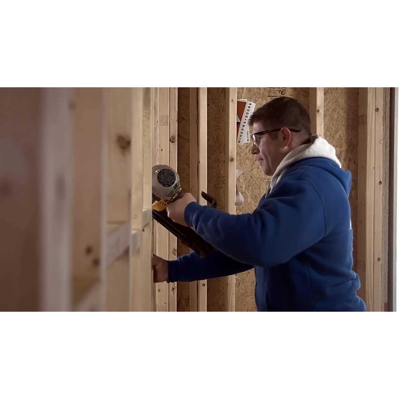 DEWALT 20V MAX XR Lithium-Ion 30-Degree Cordless Brushless 2-Speed Framing Nailer and 2.0Ah Batteries - Cheap Fitting