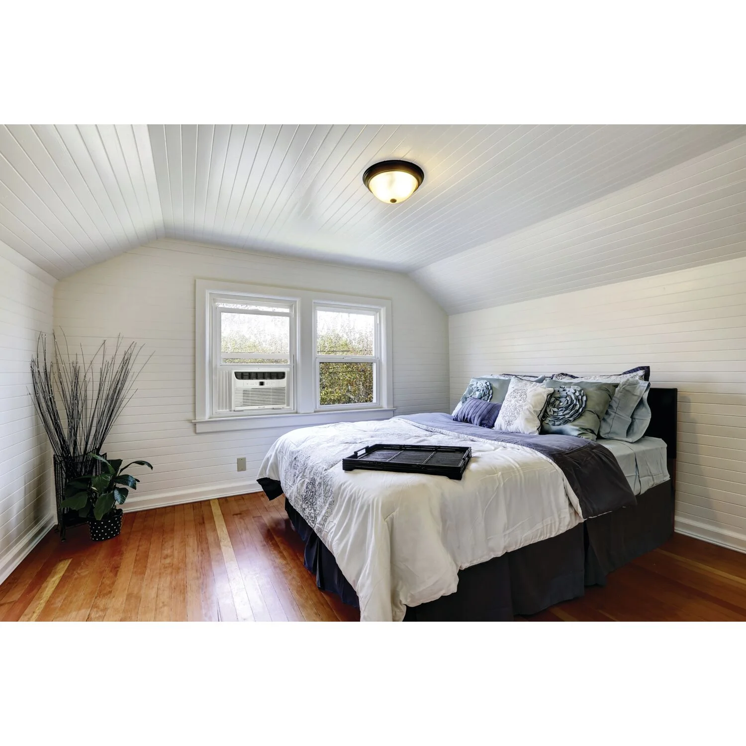 Frigidaire 8,000 BTU Smart Window Air Conditioner with Wi-Fi and Remote in White - Cheap Fitting