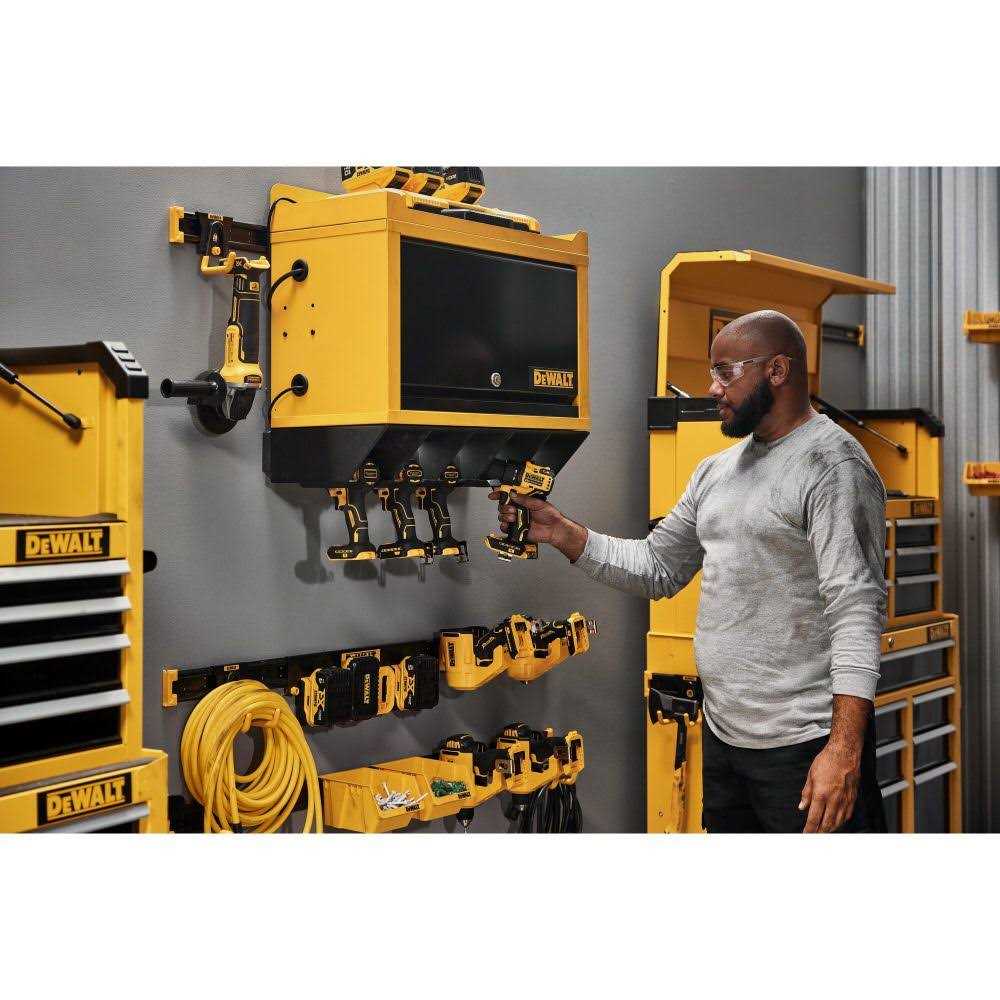 DeWalt Battery Rail DWST82819 - Cheap Fitting