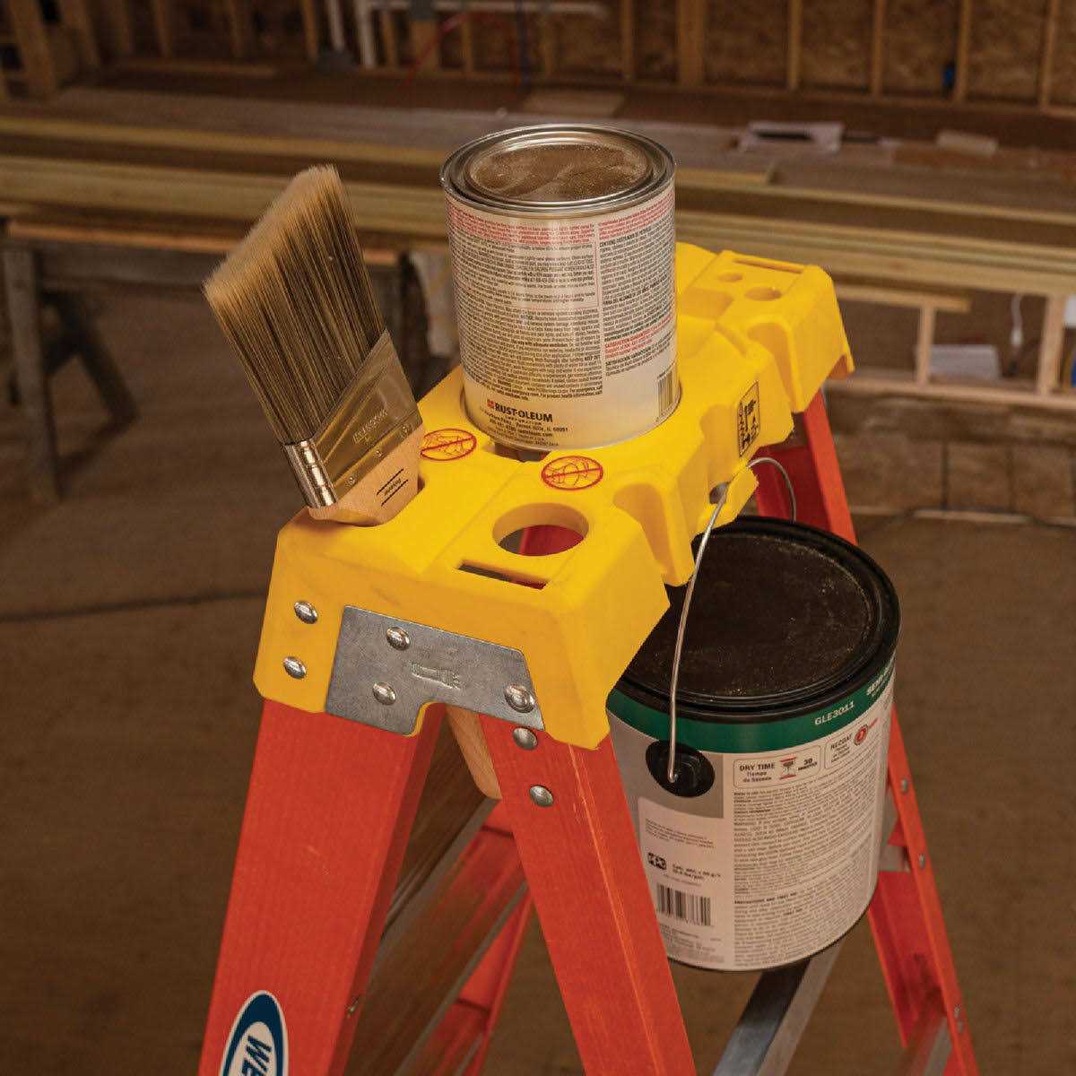 Werner Type IA Fiberglass Step Ladder - Cheap Fitting