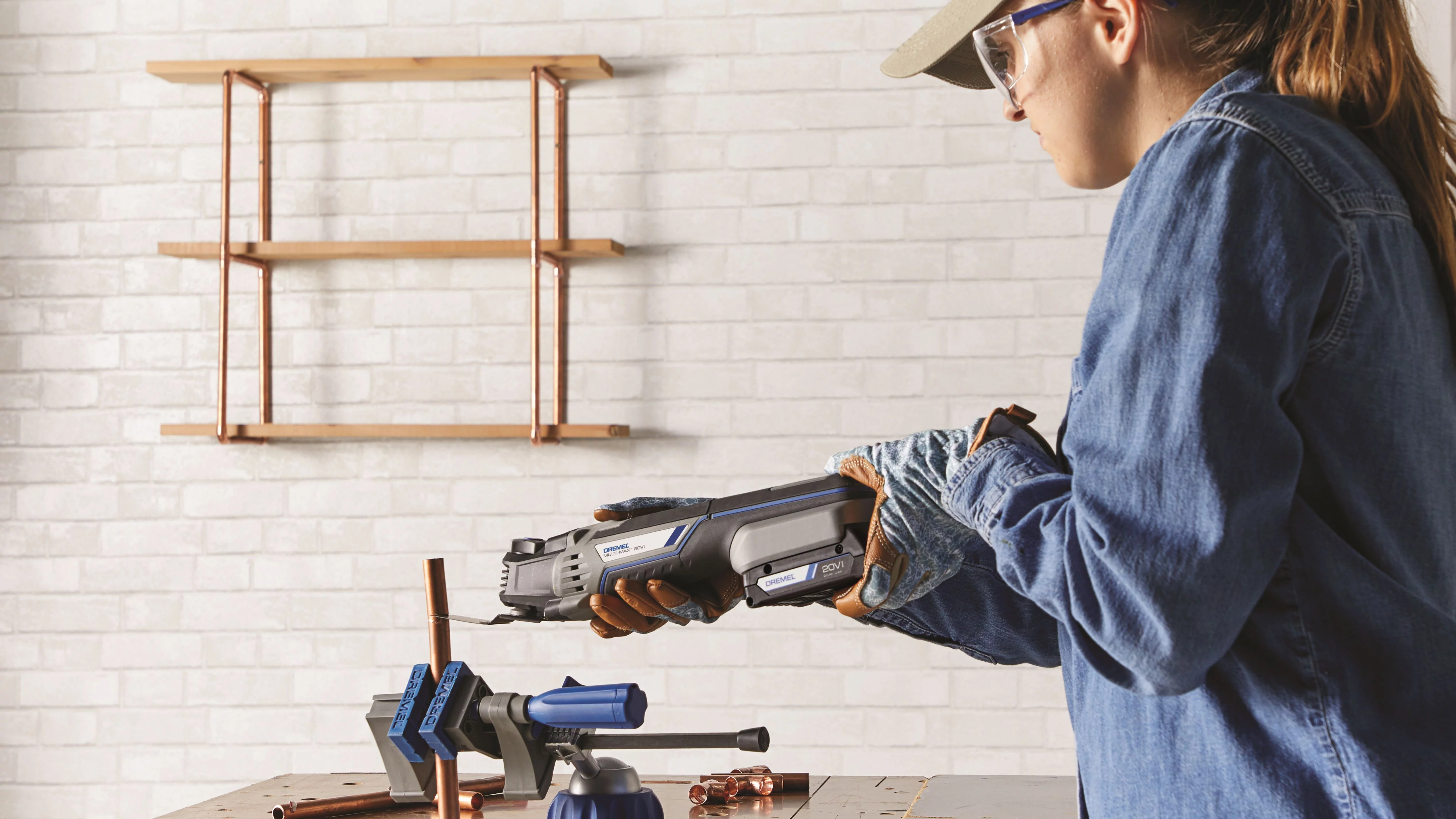 Dremel MM20V-01 Multi-Max - Quick Lock Cordless Oscillating Multi-Tool Kit (One Battery) - Cheap Fitting