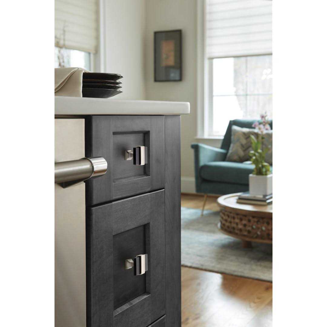 Amerock Overton 1-3/8 Cabinet Knob - Cheap Fitting