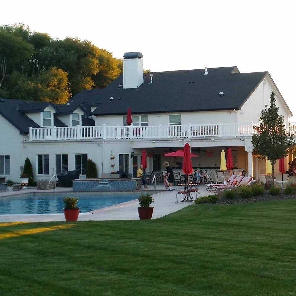 Weatherables Naples 3 ft. H x 8 ft. W Vinyl Railing Kit - Cheap Fitting