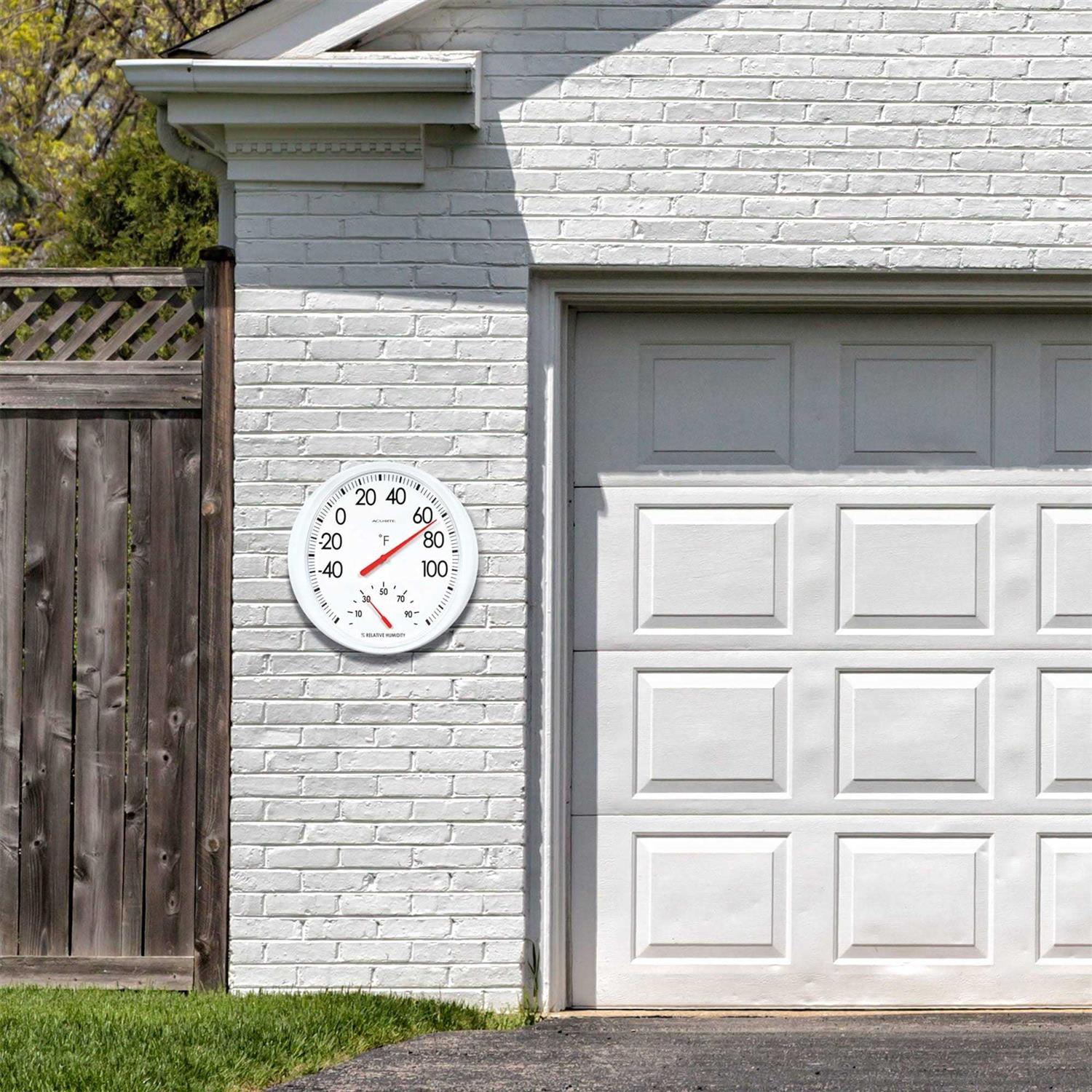 AcuRite Thermometer with Humidity 1152634 - Cheap Fitting