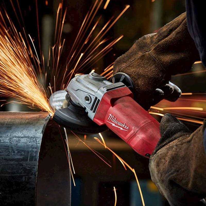 Milwaukee 5262-21A Corded 1 SDS Plus Rotary Hammer/4-1/2 Angle Grinder Combo - Cheap Fitting