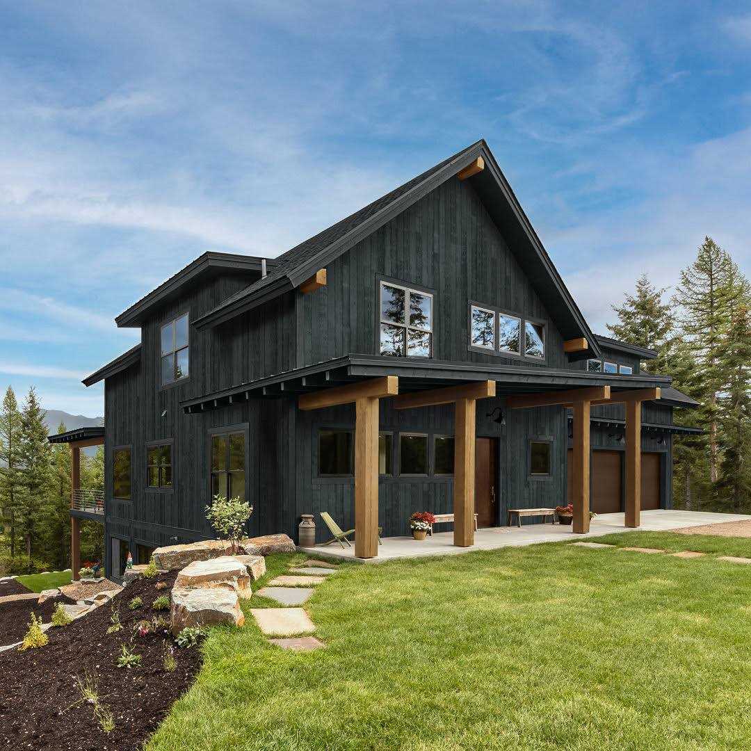 UFP-Edge 1 in. x 4 in. x 8 ft. Thermally Modified Black Forest Pine Square Edge Weathered Barn Wood Boards Trim - Cheap Fitting