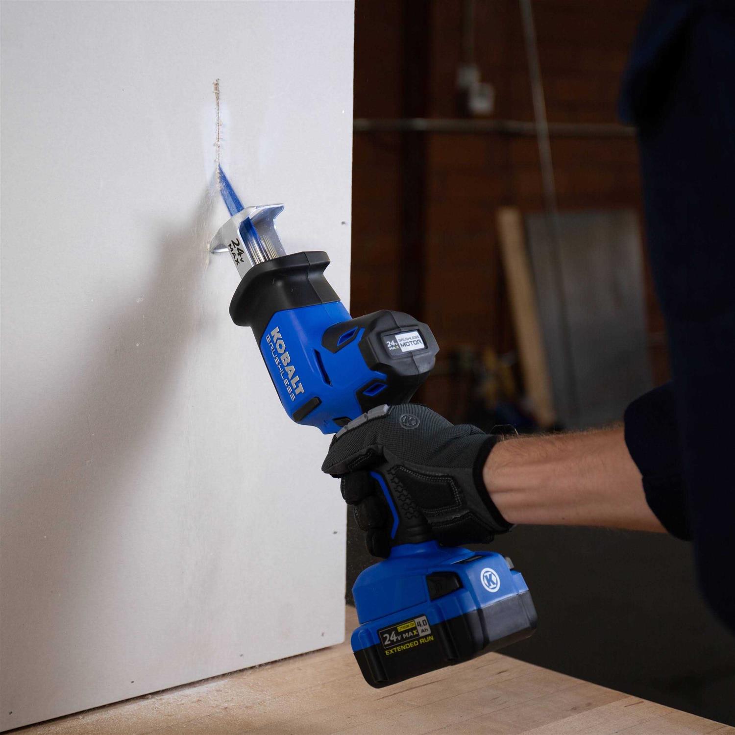 Kobalt 24-volt Max Variable Speed Brushless Cordless Reciprocating Saw - Cheap Fitting