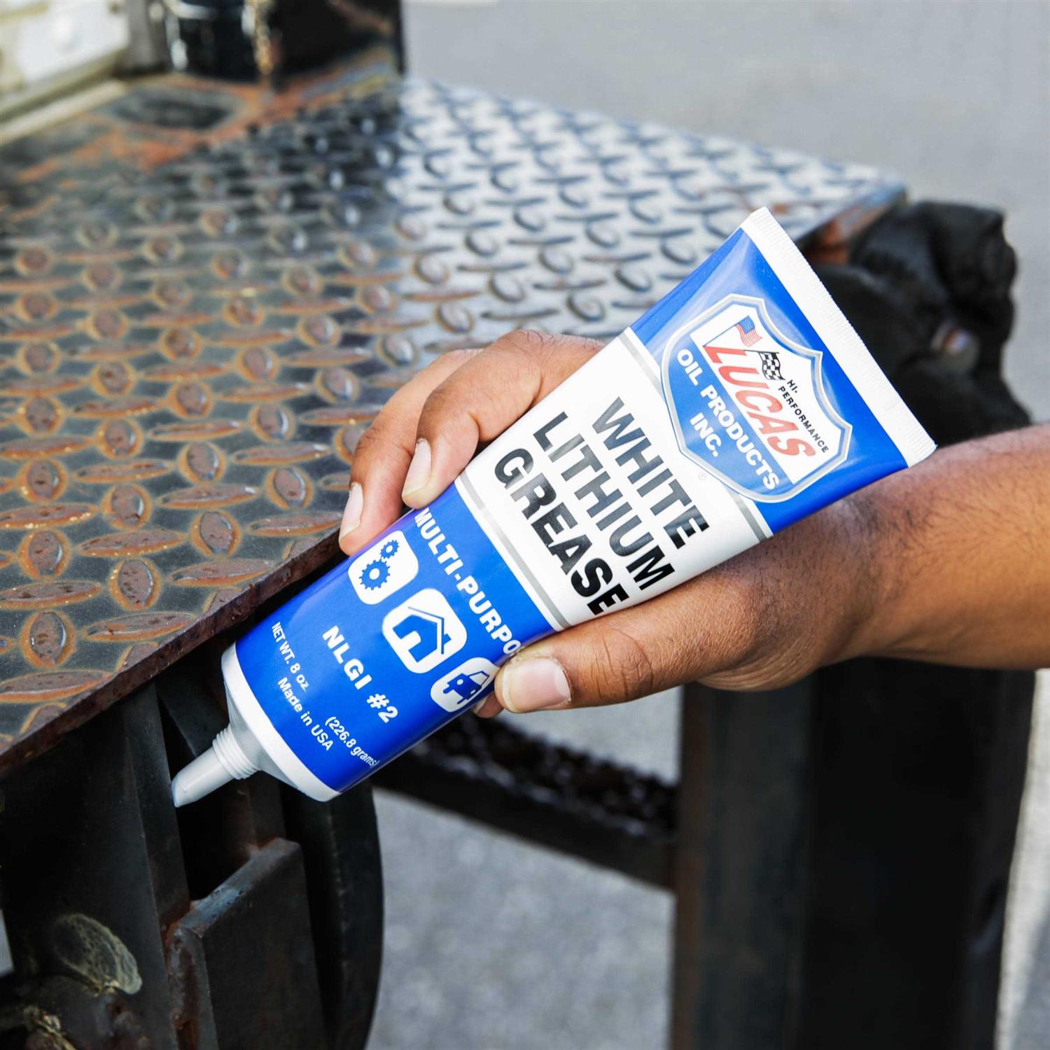 Lucas Oil 10533 White Lithium Grease - Cheap Fitting