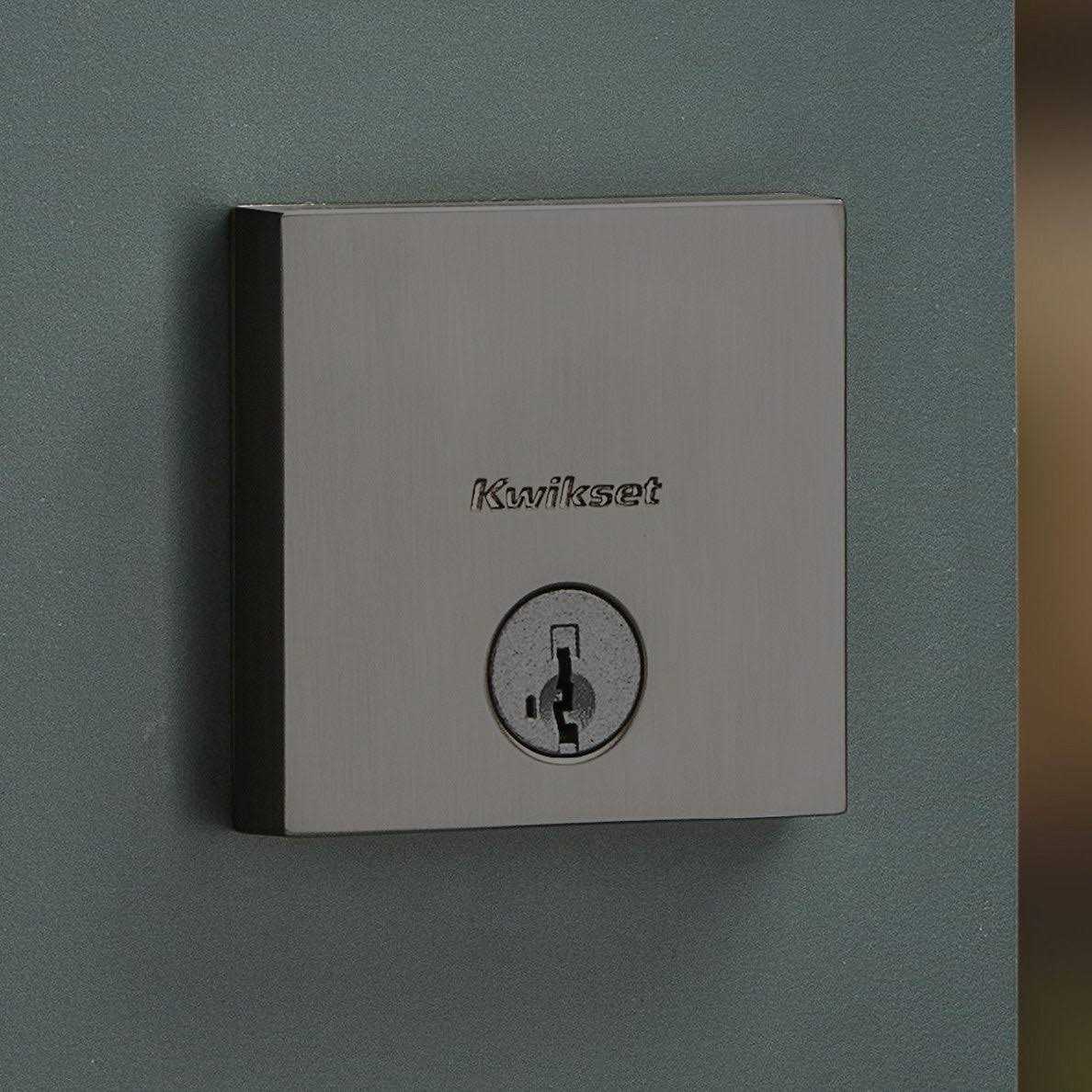 Kwikset Downtown Single Cylinder Deadbolt - Cheap Fitting