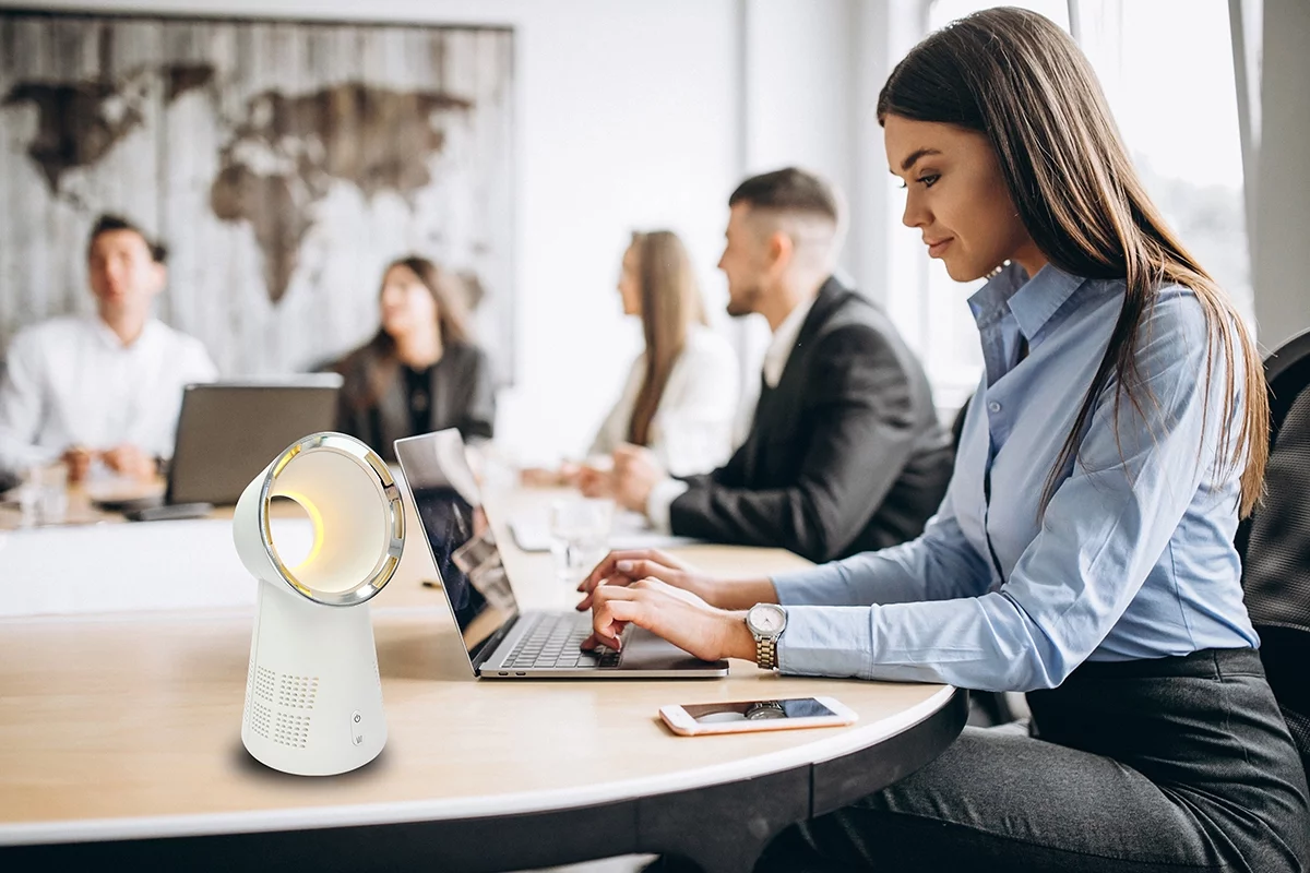 Breeze It - Multispeed Humidifying Bladeless Fan with LED Nightlight - 10