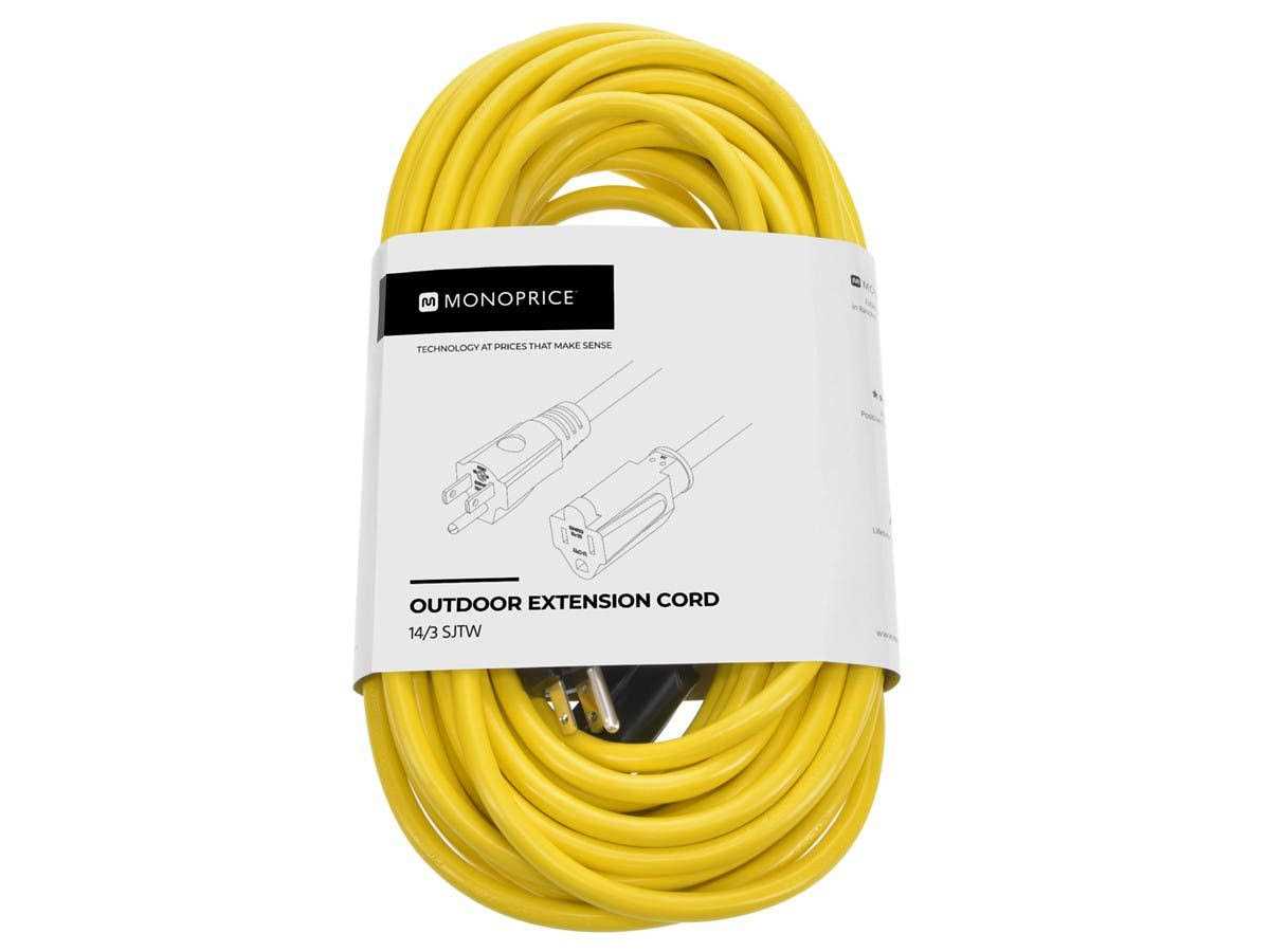 Monoprice Outdoor Extension Cord NEMA 5-15P to NEMA 5-15R - Cheap Fitting