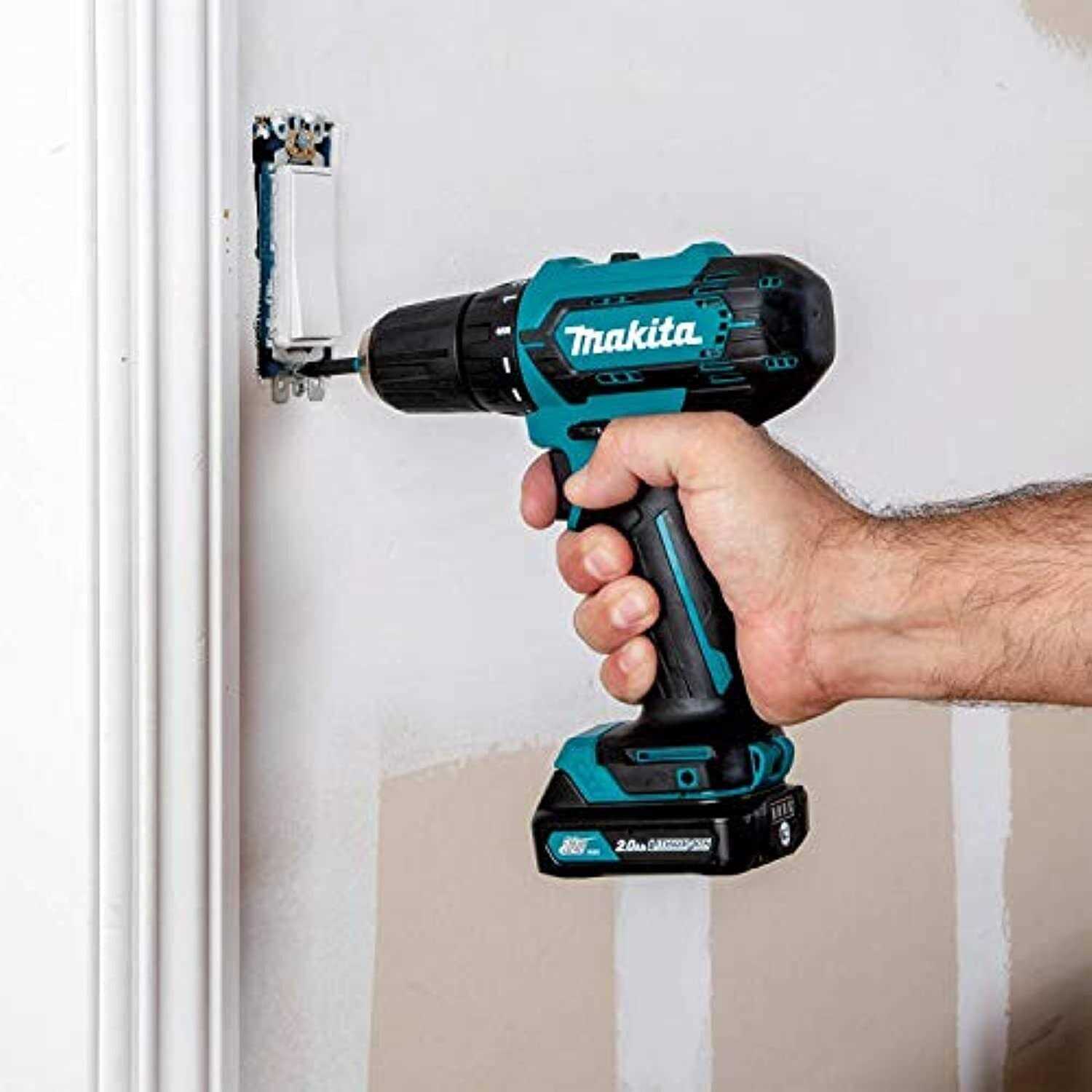 Makita FD09R1 12V Max CXT Lithium-Ion Cordless 3/8 in. Driver-Drill Kit - Cheap Fitting