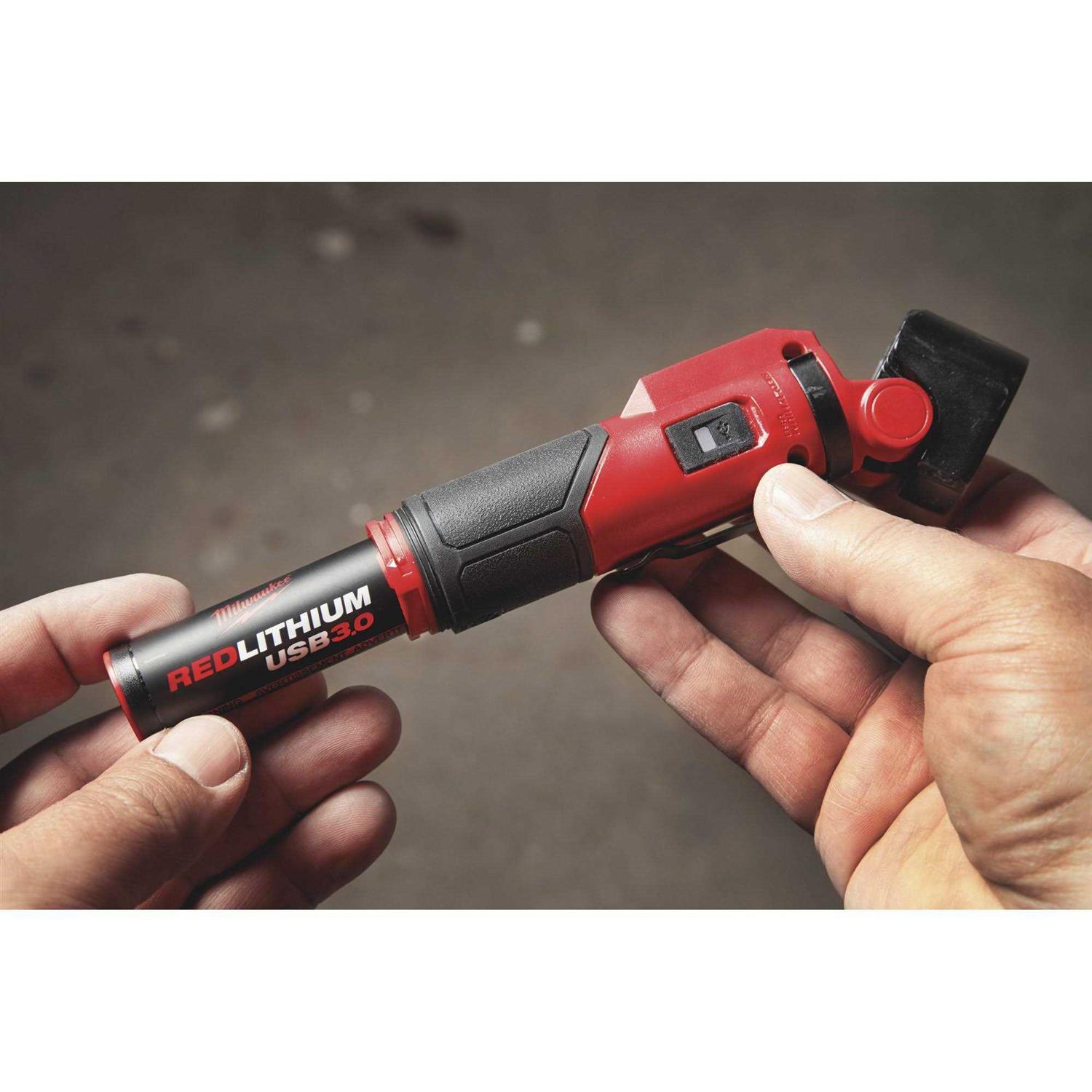 48-11-2131 Milwaukee REDLITHIUM USB 3.0AH Battery - Cheap Fitting