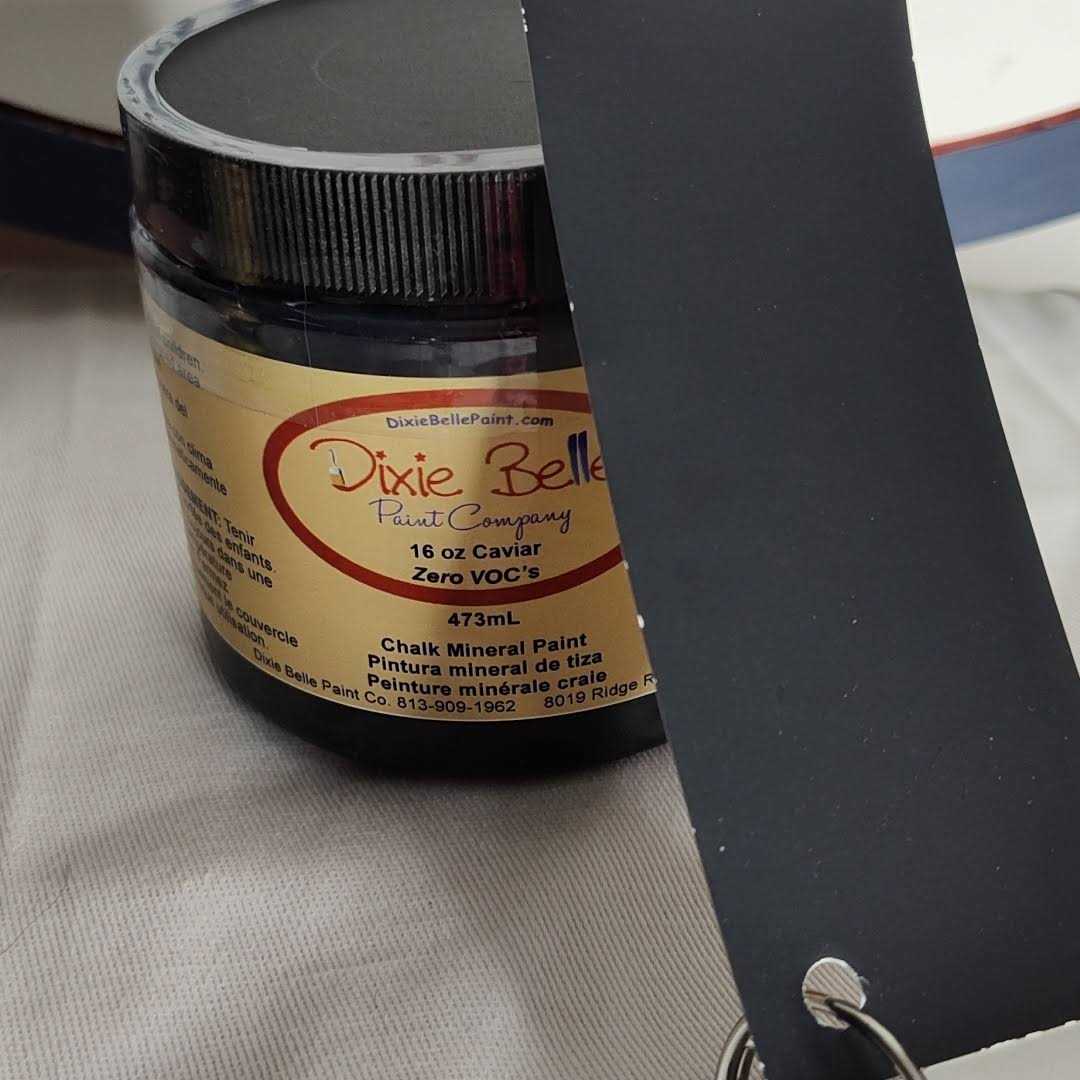 Dixie Belle Paint Company Caviar Chalk Mineral Paint - Cheap Fitting