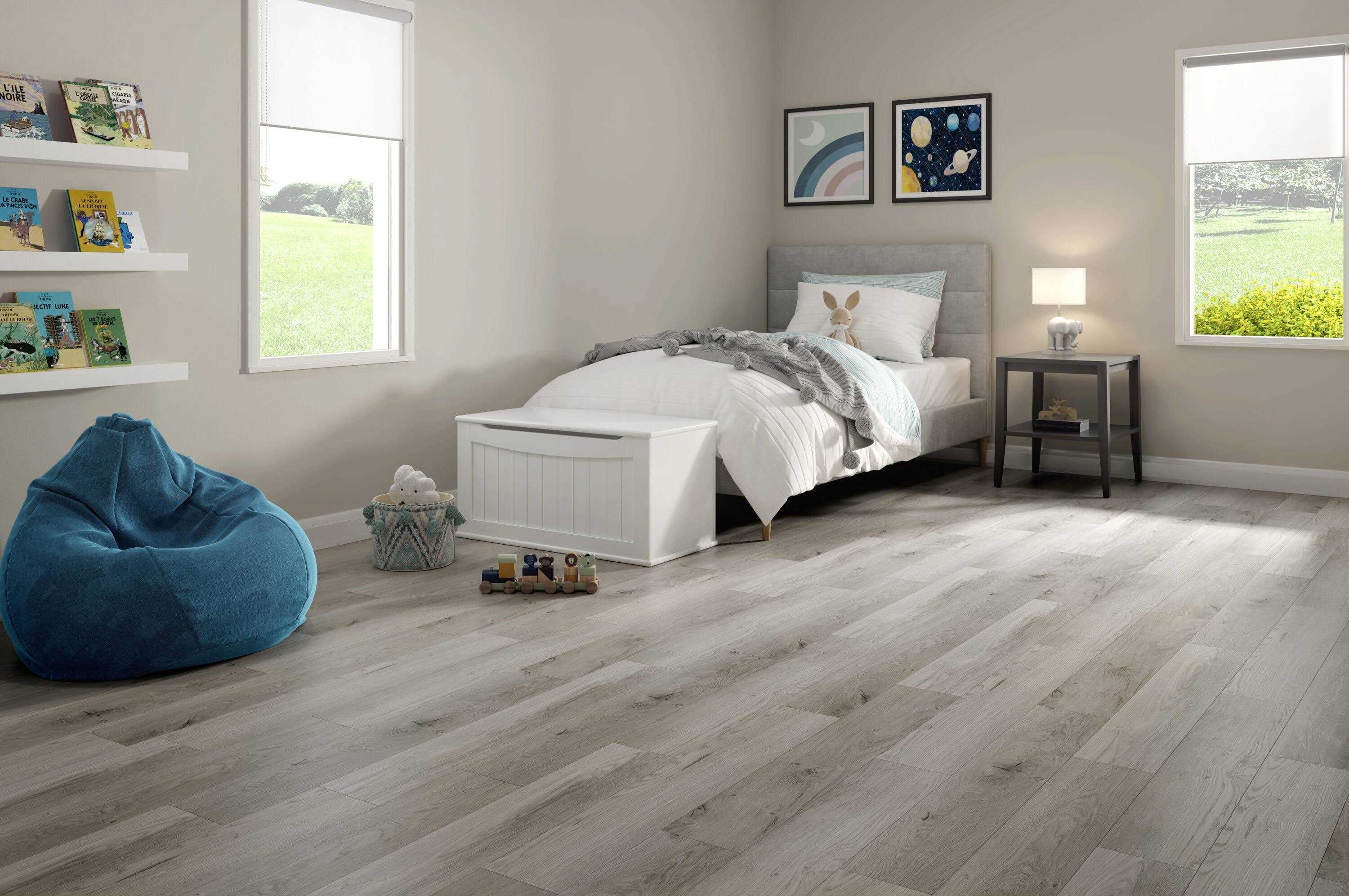 Style Selections Tanglewood Birch Water Resistant Peel & Stick Luxury Vinyl Plank Flooring - Cheap Fitting