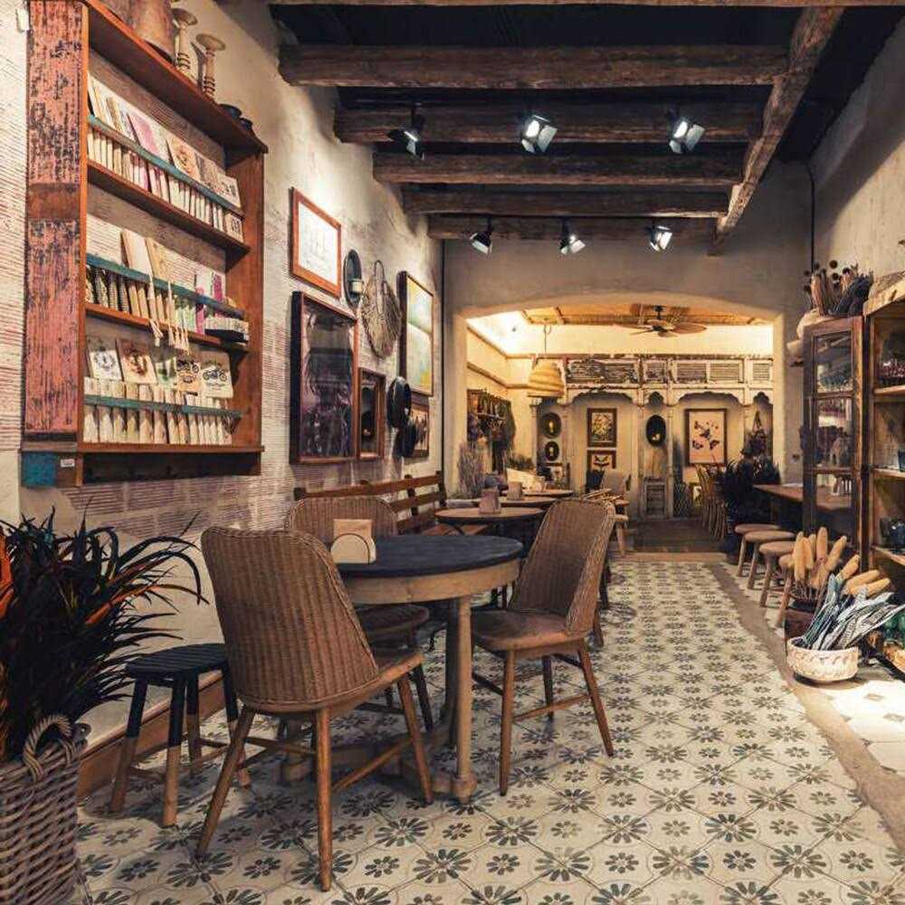 Merola Tile Kings Blume Ceramic Floor and Wall Tile - Cheap Fitting