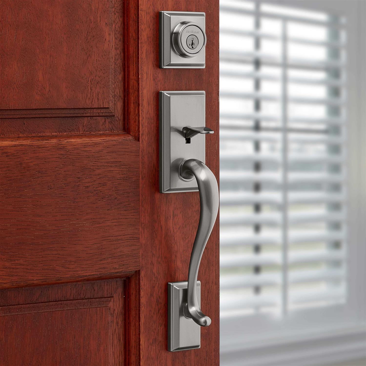 Kwikset Hawthorne Handleset - Cheap Fitting