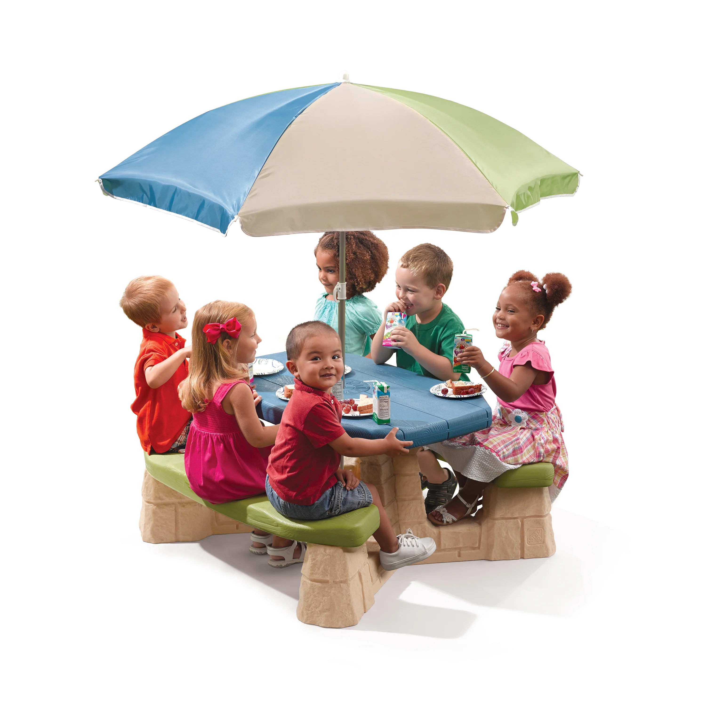 Step2 Naturally Playful Picnic Table with Removable Umbrella, Plastic - Cheap Fitting
