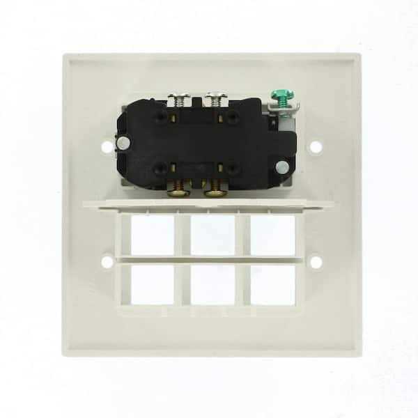 Leviton 690-W Duplex Receptacle 2-Pole - Cheap Fitting