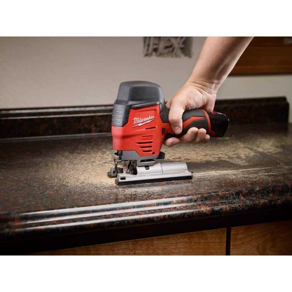 Milwaukee 2445-20 M12 Cordless Jig Saw - Cheap Fitting