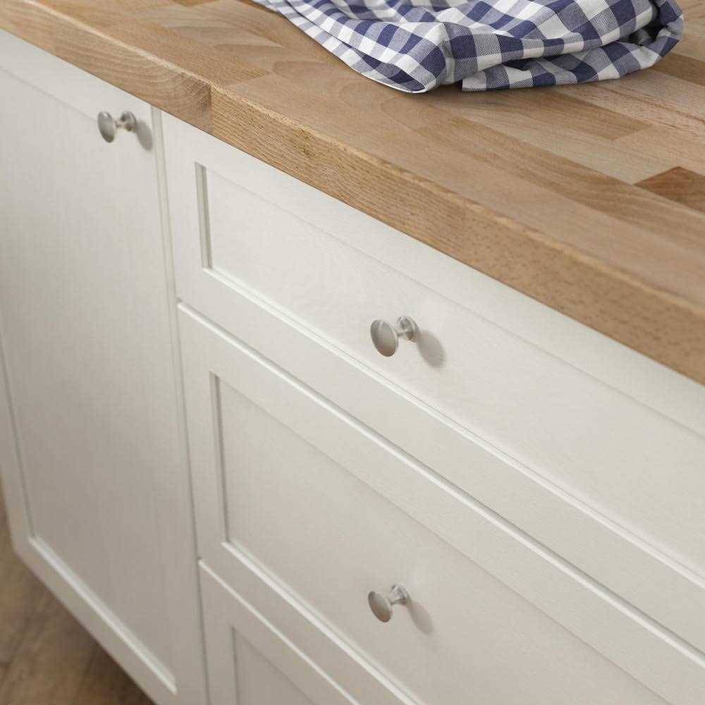 Brainerd Mia 1-in Satin Nickel Round Traditional Cabinet Knob - Cheap Fitting