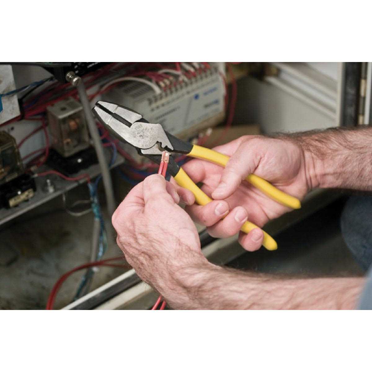 Klein Tools Side-Cutting Pliers D213-9NE-CR - Cheap Fitting