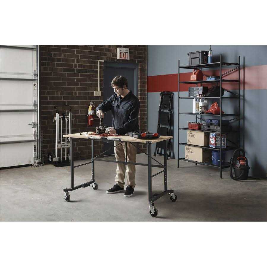 Cosco Smartfold Portable Work Desk Table - Cheap Fitting