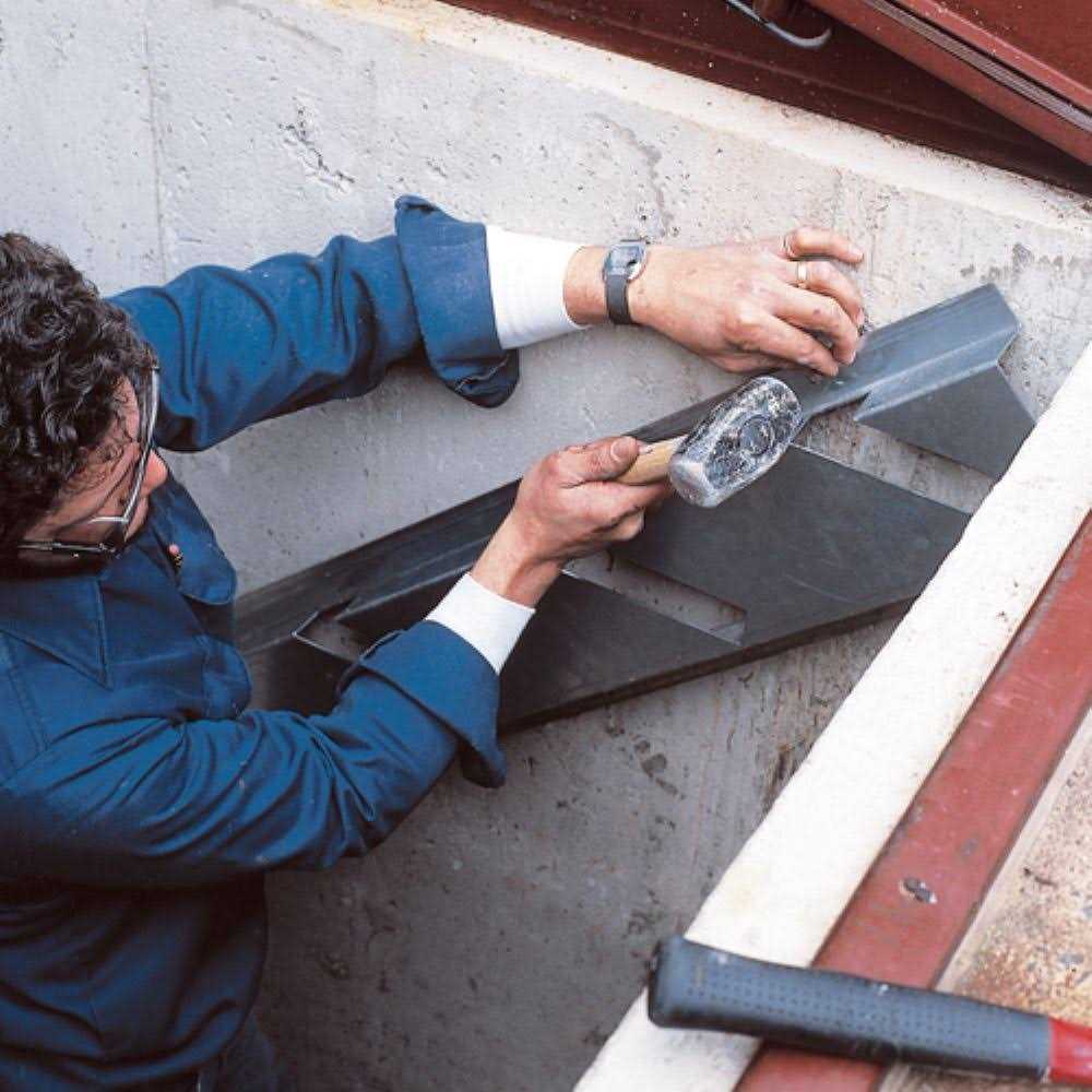 Bilco Basement Door Stair Stringers Size C SZ C-SS - Cheap Fitting