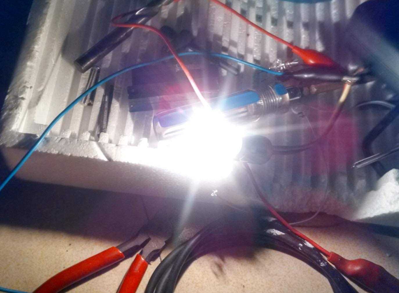 Bubuqd Small Wind Turbine Generator 36W 40W 12-24V DC Permanent Magnet Motor Dual Purpose 4 Gears - Cheap Fitting