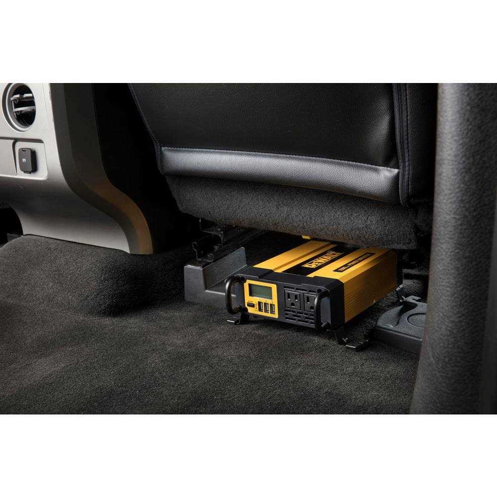 DEWALT Power Inverter 1000 Watt - Cheap Fitting