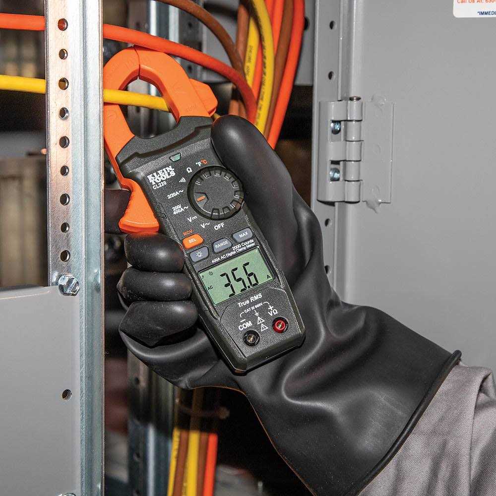 Klein Tools CL220 Digital Clamp Meter - Cheap Fitting