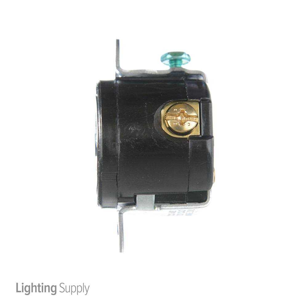 Leviton 5258-SS 15 Amp 125 Volt Short Strap Single Receptacle - Cheap Fitting