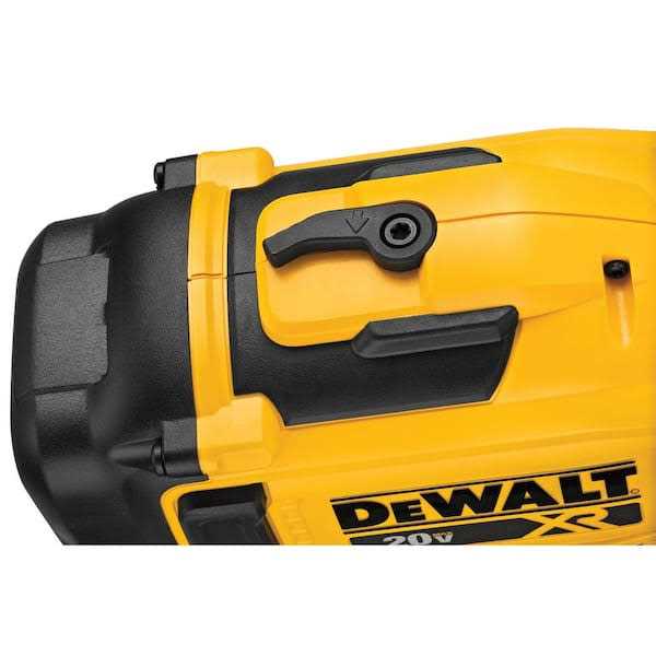 DEWALT 20V MAX Lithium-Ion 15-Degree Cordless Roofing Nailer Kit - Cheap Fitting