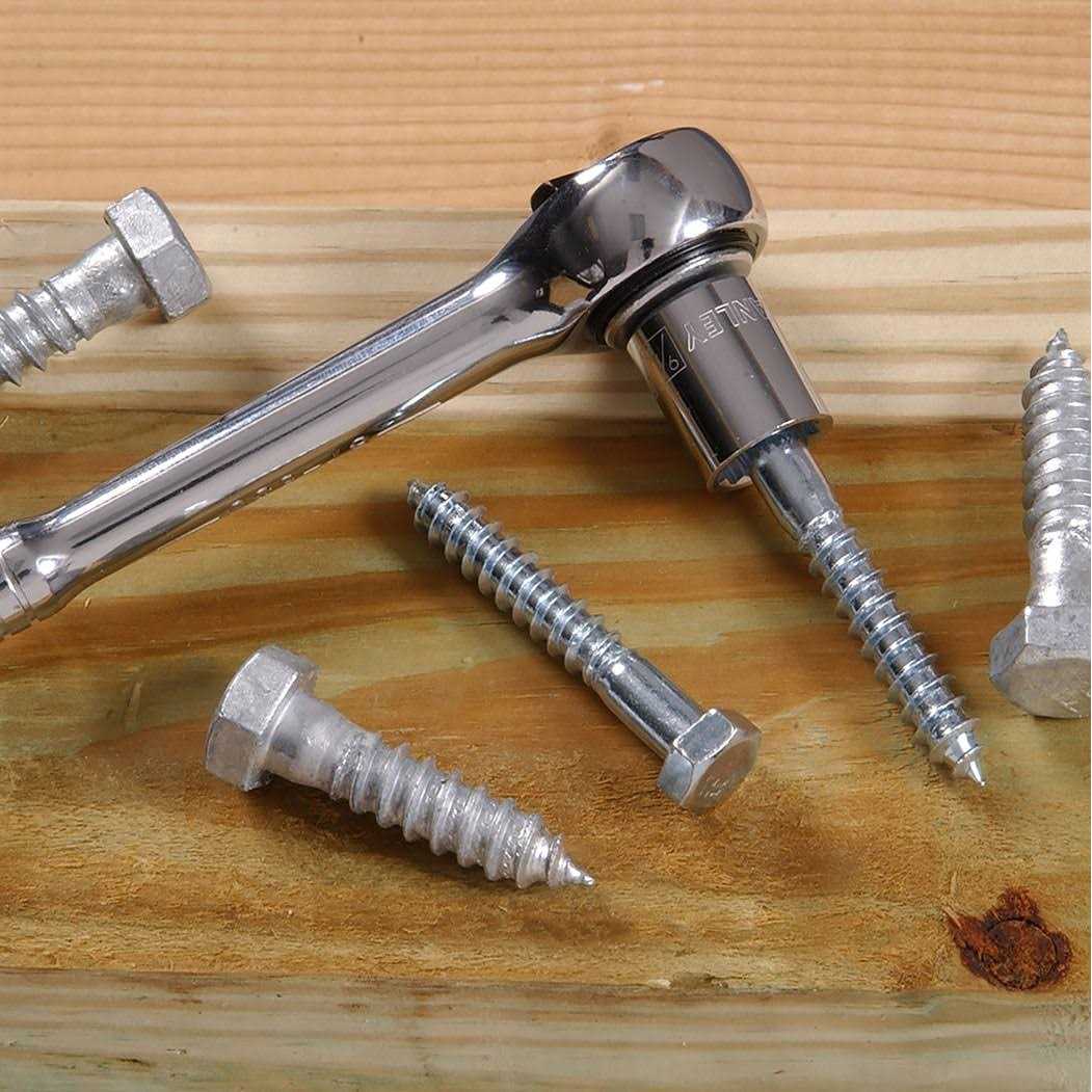 Hillman 1/2-in x Hot-Dipped Galvanized Hex-Head Exterior Lag Screws - Cheap Fitting