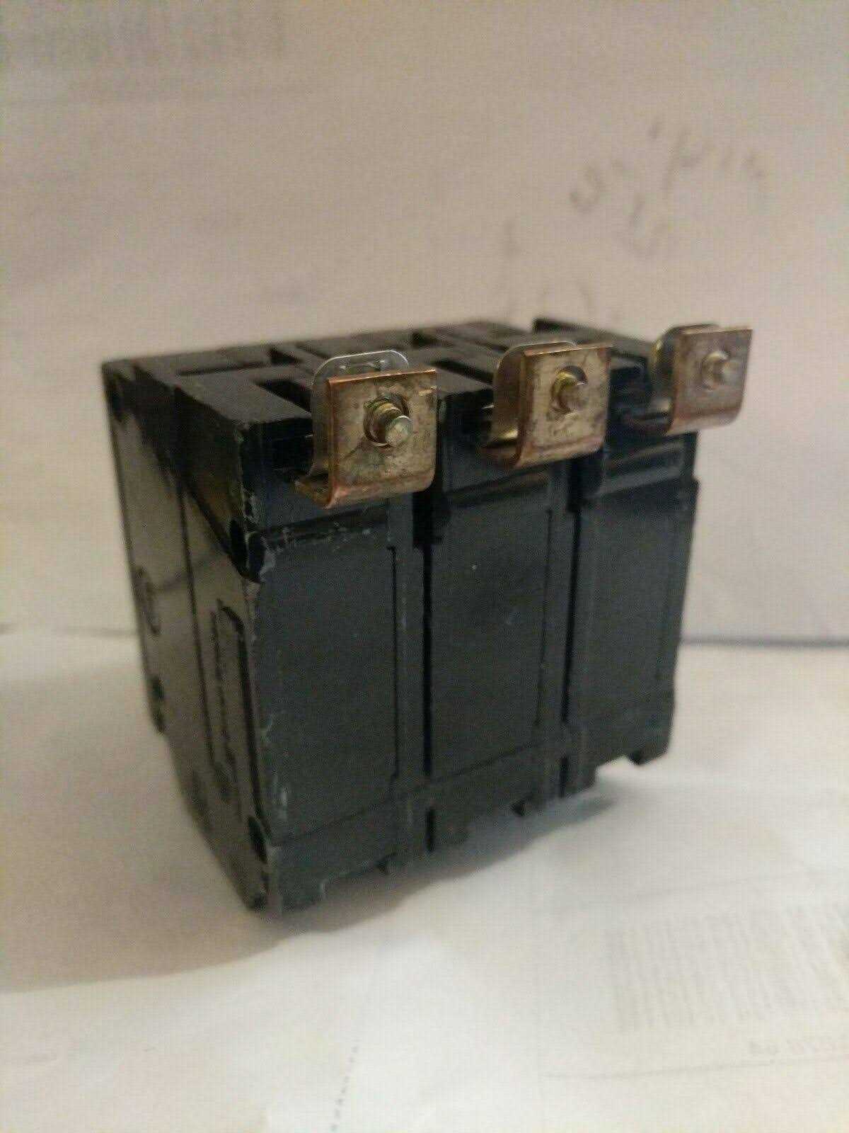 THQB32030 GE 30 Amp Circuit Breaker - Cheap Fitting