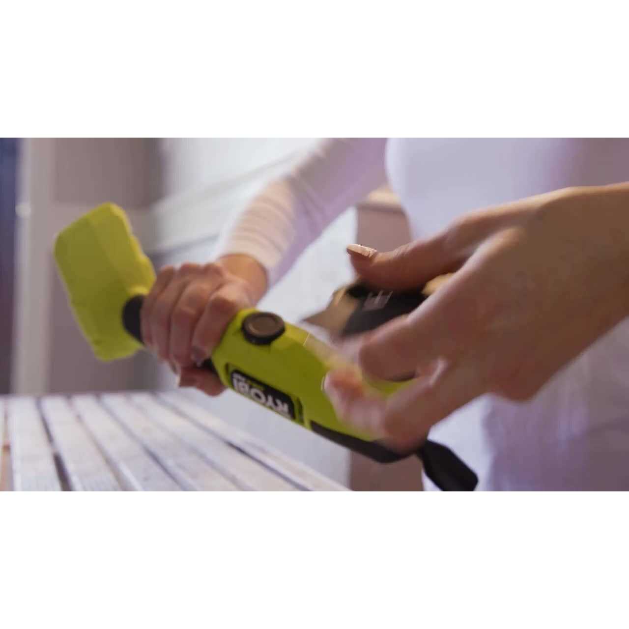 RYOBI ONE+ HP 18V Brushless Cordless Multi-Tool Kit with 2.0 Ah HIGH PERFORMANCE Battery and Charger - Cheap Fitting