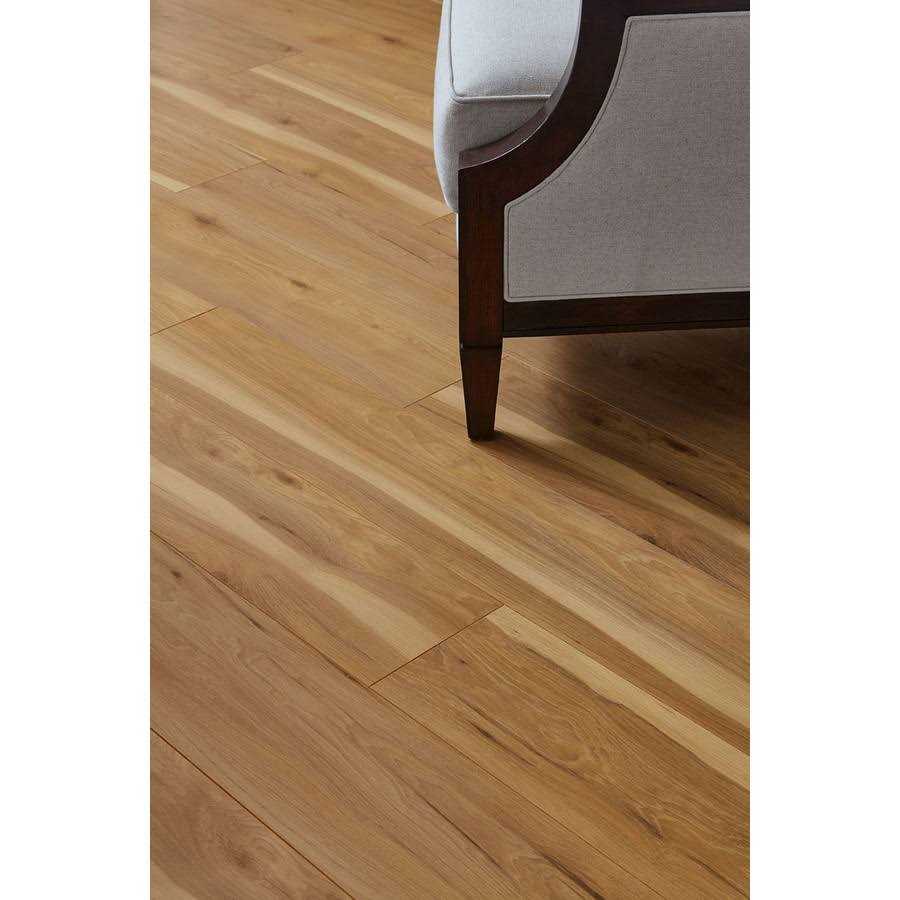 American Heritage Lawrenceville Hickory 12-mm T x 8-in W x 48-in L Wood Plank Laminate Flooring 361231-31569 - Cheap Fitting