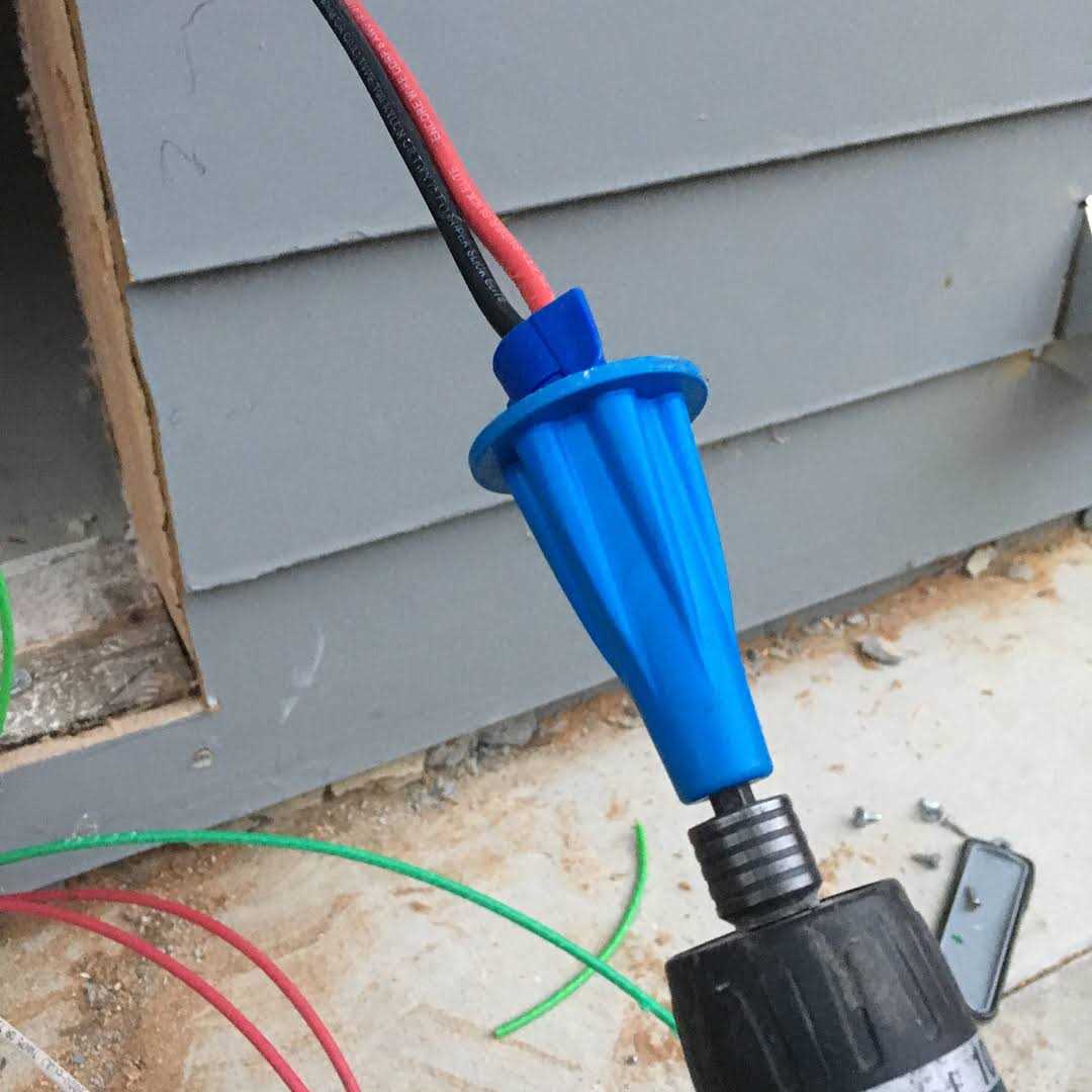 Rack-A-Tiers 72101 Nut Blaster XL - Cheap Fitting