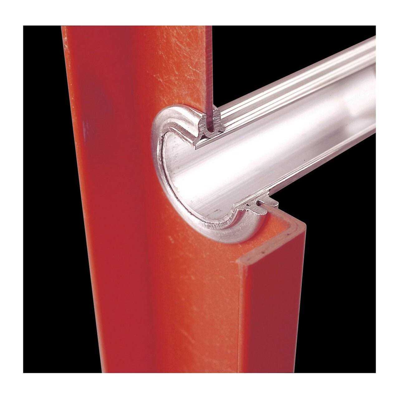 Werner D6220-2 20′ Type IA Fiberglass D-Rung Extension Ladder - Cheap Fitting