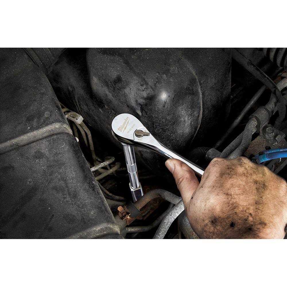 Milwaukee 1/4 Drive 28pc Ratchet & Socket Set 48-22-9504 - Cheap Fitting