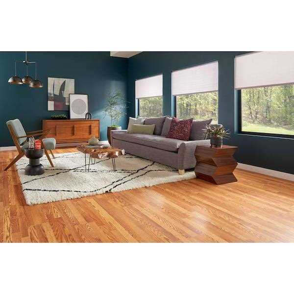 Pergo XP 10 mm T x 7.4 in. W Laminate Wood Flooring - Cheap Fitting