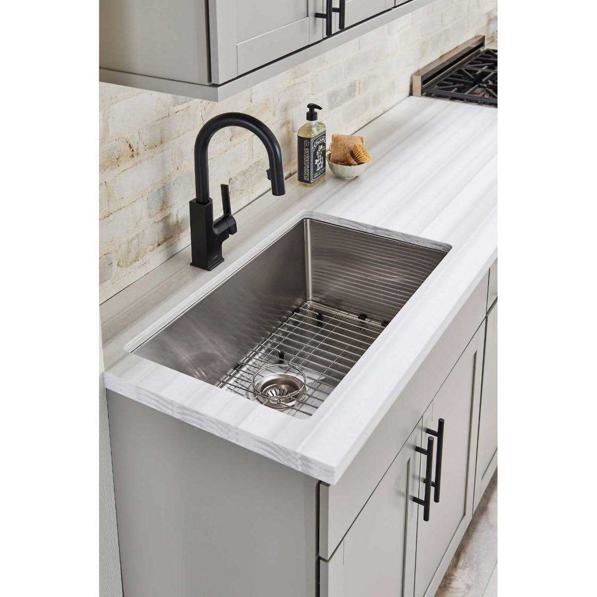 Elements Naples Cabinet Pull - Cheap Fitting