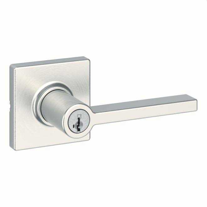 Kwikset 405CSLSQT-514S Casey Keyed Entry Door Lever with Square Rose - Cheap Fitting