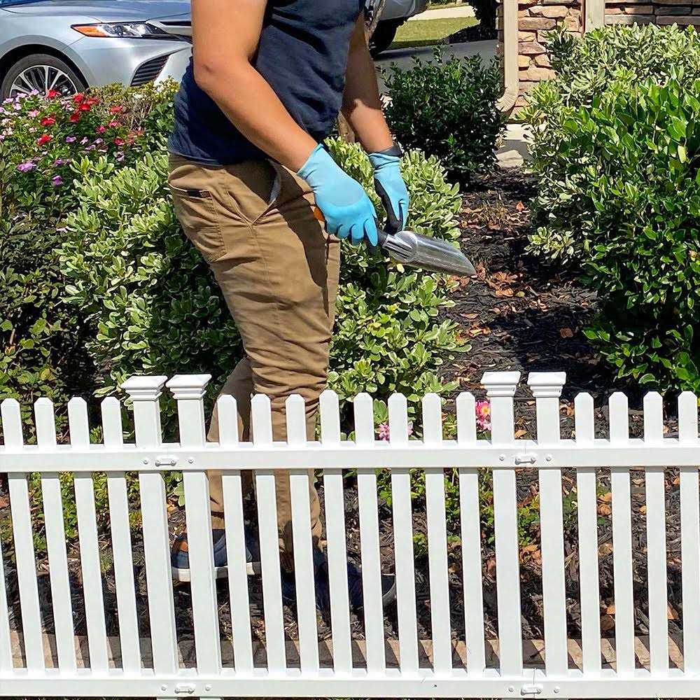 2 ft. H x 2 ft. W Roger Rabbit Vinyl Fence Kit Zippity Outdoor Products - Cheap Fitting