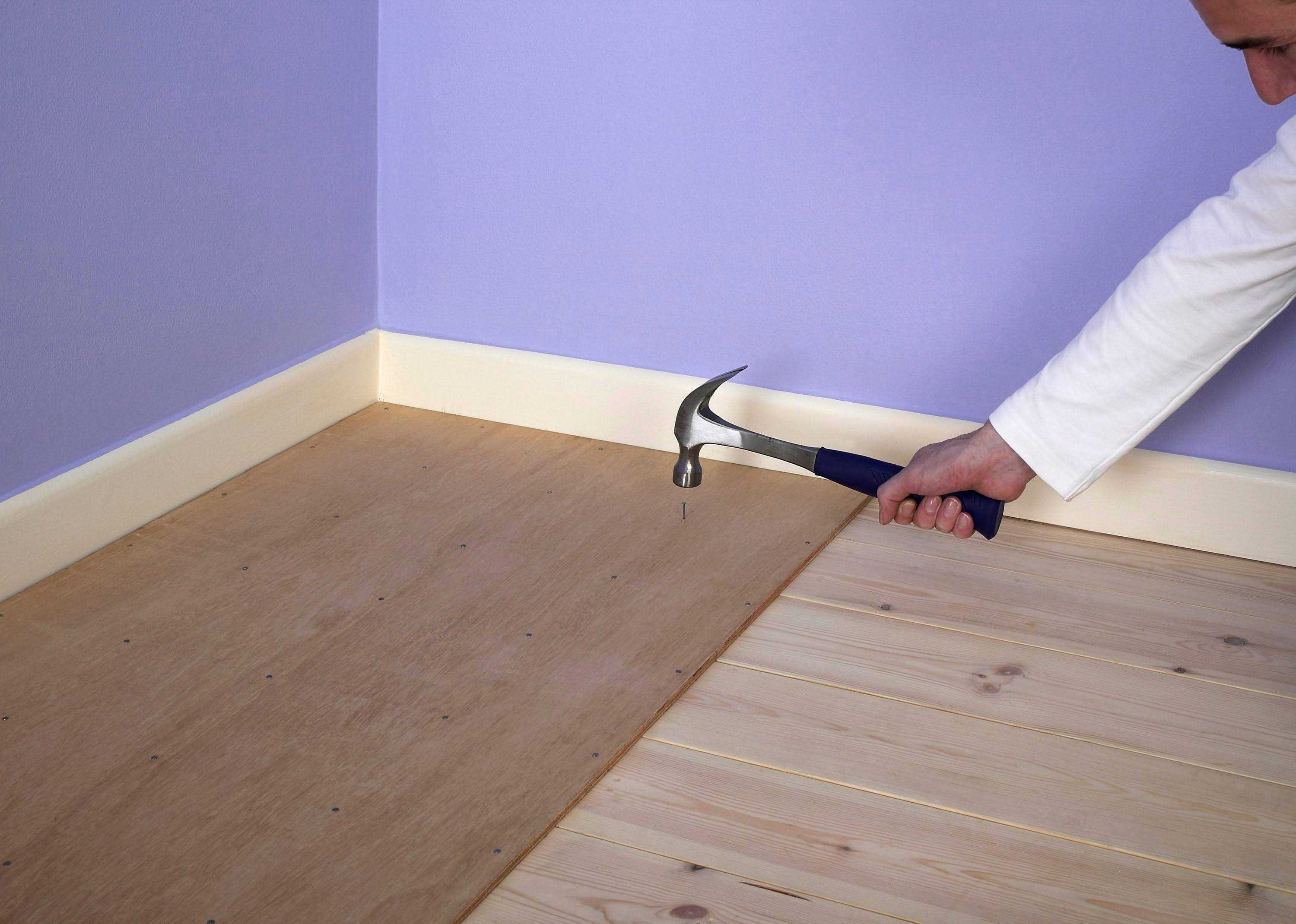 Lowe’s 13471 3/4 x 2′ x 4′ Sanded Plywood - Cheap Fitting