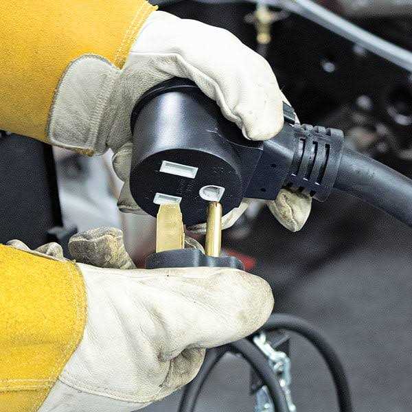 Eastwood 25 Ft Heavy Duty Welder Extension Cord - Cheap Fitting