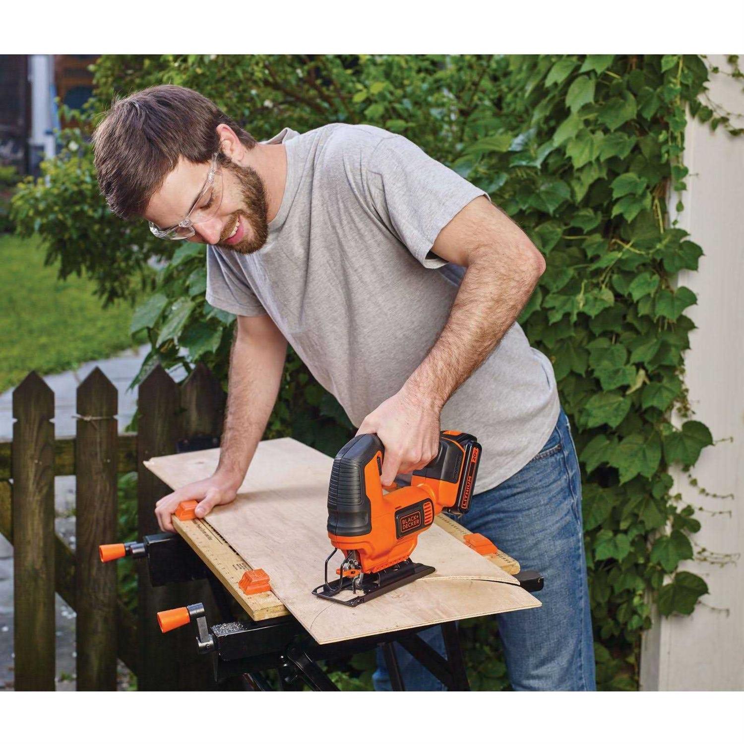 Black+decker BDCJS20C 20V MAX Cordless Jig Saw - Cheap Fitting