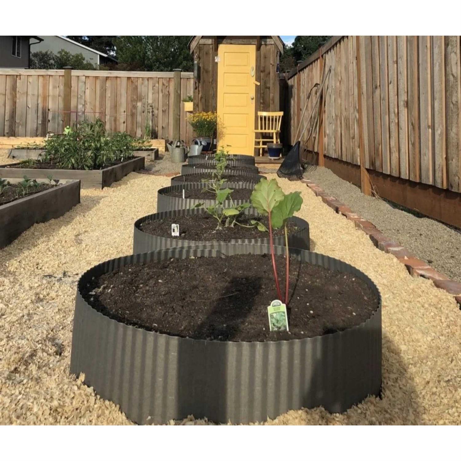 Dakota Tin Corrugated Garden Edging - Cheap Fitting