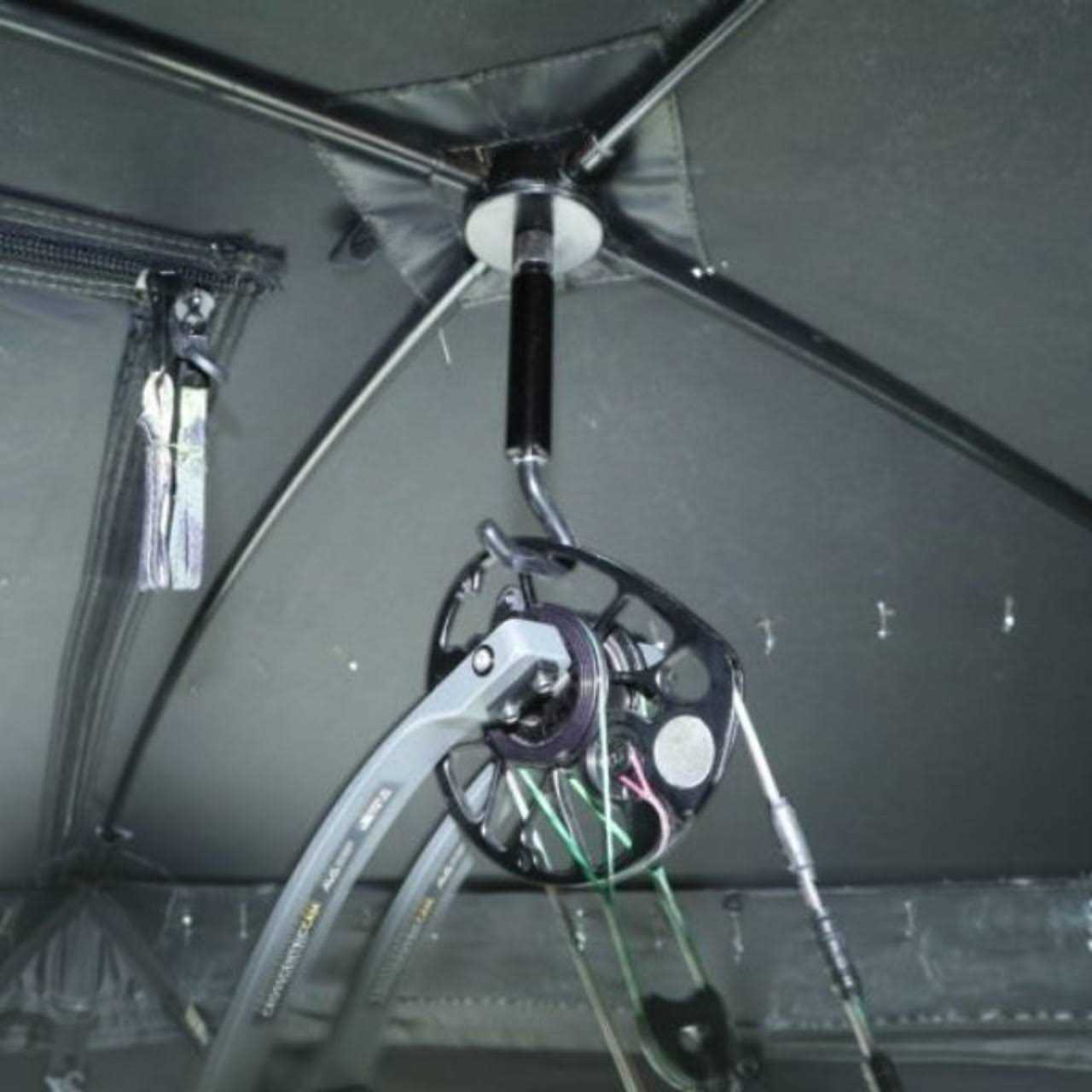 XENEK Ground Blind Bow Hanger - Cheap Fitting