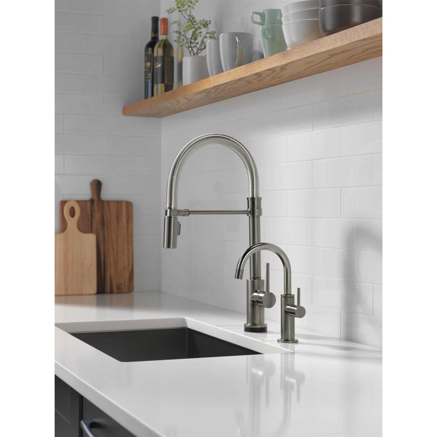Delta Contemporary Round Beverage Faucet 1930-BL-DST - Cheap Fitting